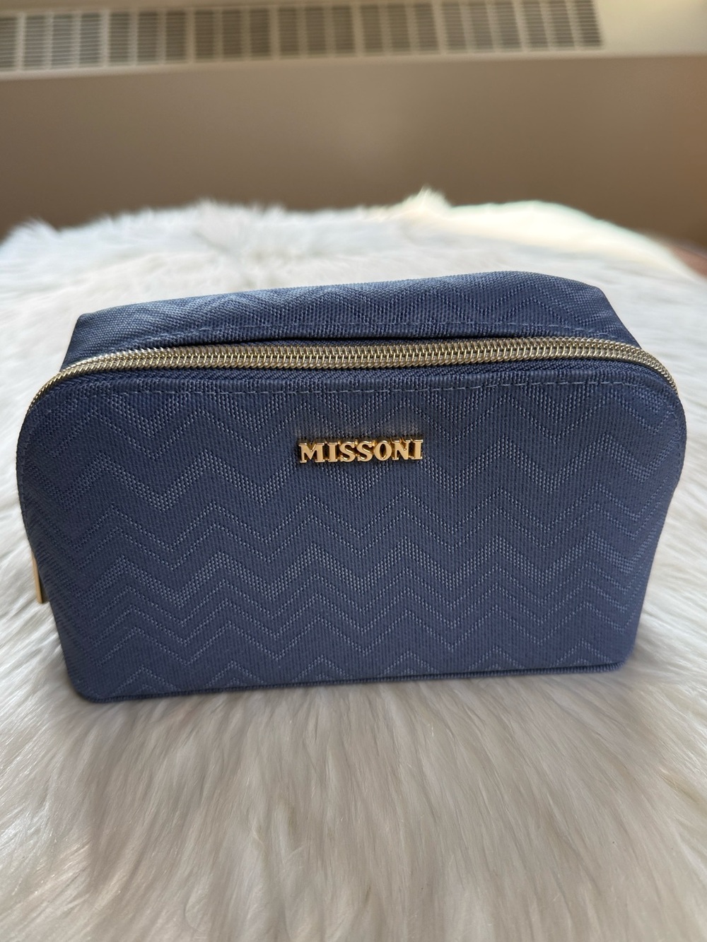 Missoni for Delta Airlines Blue Amenities Zip Pouch